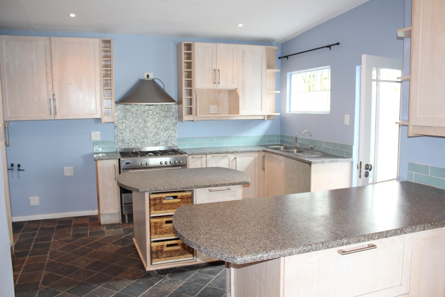 4 Bedroom Property for Sale in West Bank Eastern Cape